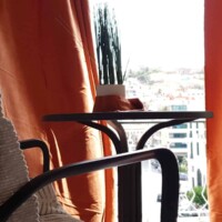 Castle View Superior Καβάλα – ανοιχτός χώρος σαλονιού με φυσικό φως