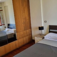 Οld Τown with sea view 3 Υπνοδωμάτιο διαμερίσματος στην Παλιά Πόλη Καβάλας με ντουλάπα και καθρέφτη