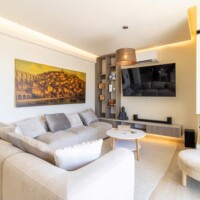 Άνετο καθιστικό με καναπέ στο Aiolou 13 Seaview Apartment Kavala