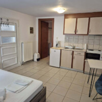 Ενιαίος χώρος με κουζίνα και κρεβάτι στο Blue Apartment Kavala